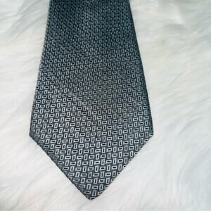 Yves Saint Laurent YSL 100% Silk Gray Black Men’s Abstract Necktie